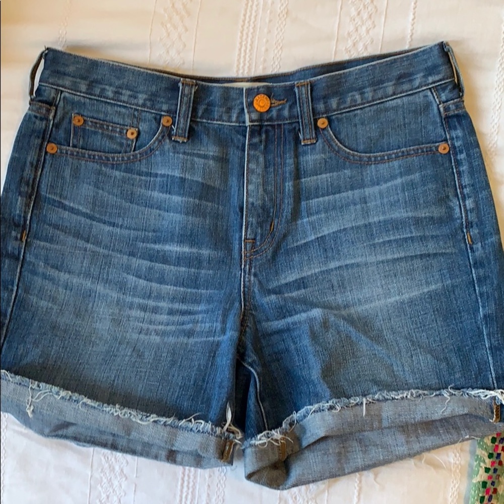 Mid-rise cut offs